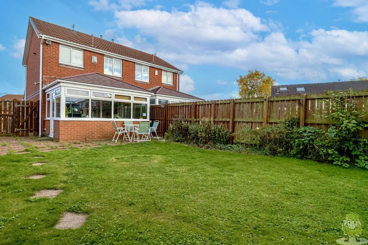 Evesham Close, Boldon Colliery, NE35, photo 13