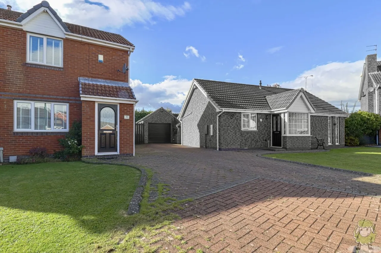 Evesham Close, Boldon Colliery, NE35, photo 2
