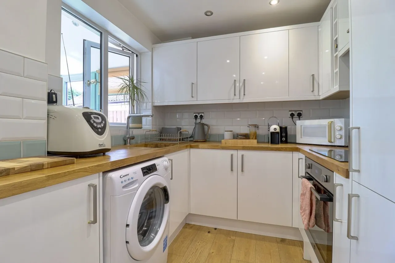 Evesham Close, Boldon Colliery, NE35, photo 6