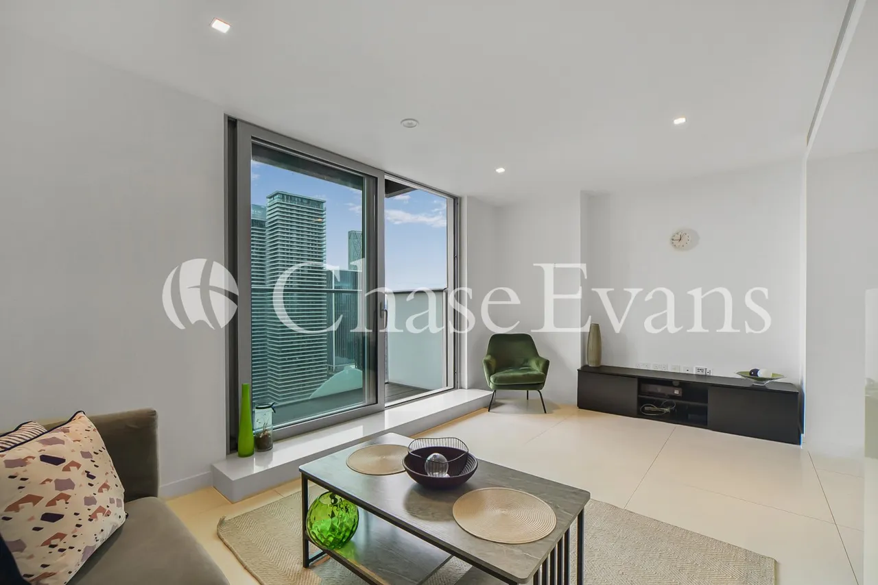 Pan Peninsula, Canary Wharf, E14, photo 9