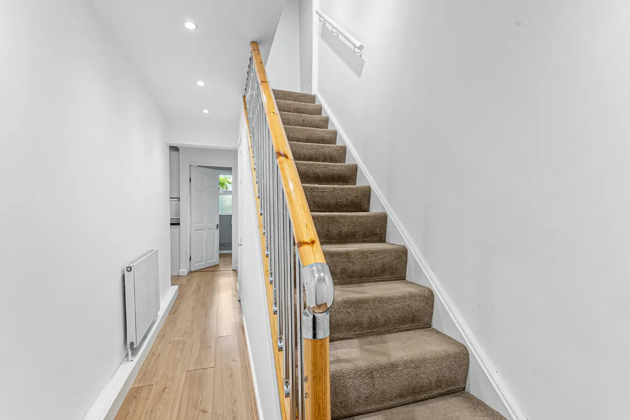 Tivoli Place, Ilkley, LS29, photo 5
