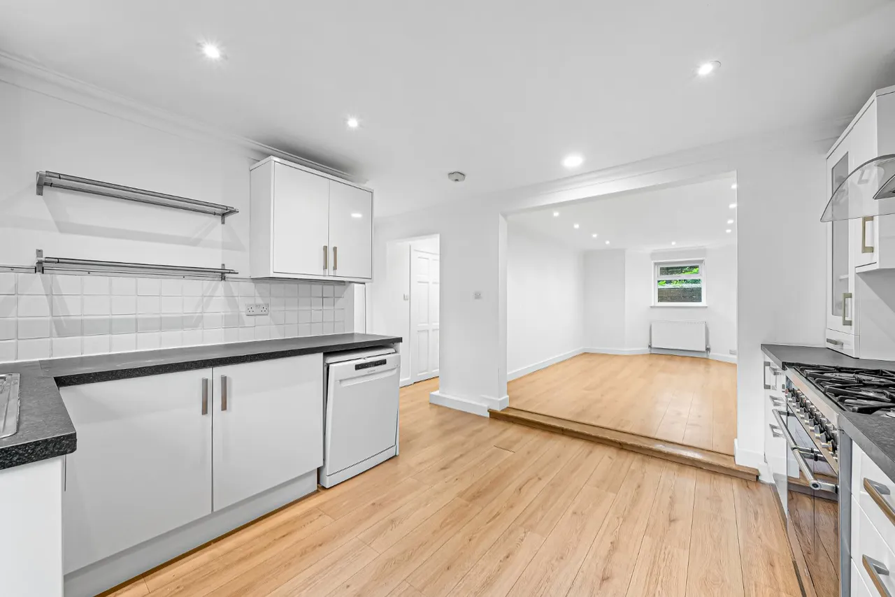 Tivoli Place, Ilkley, LS29, photo 7