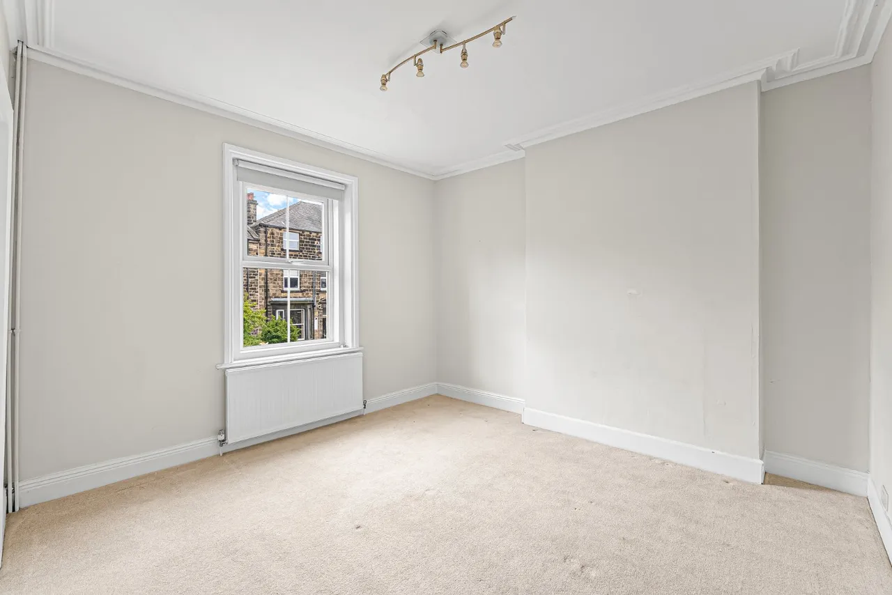 Tivoli Place, Ilkley, LS29, photo 11
