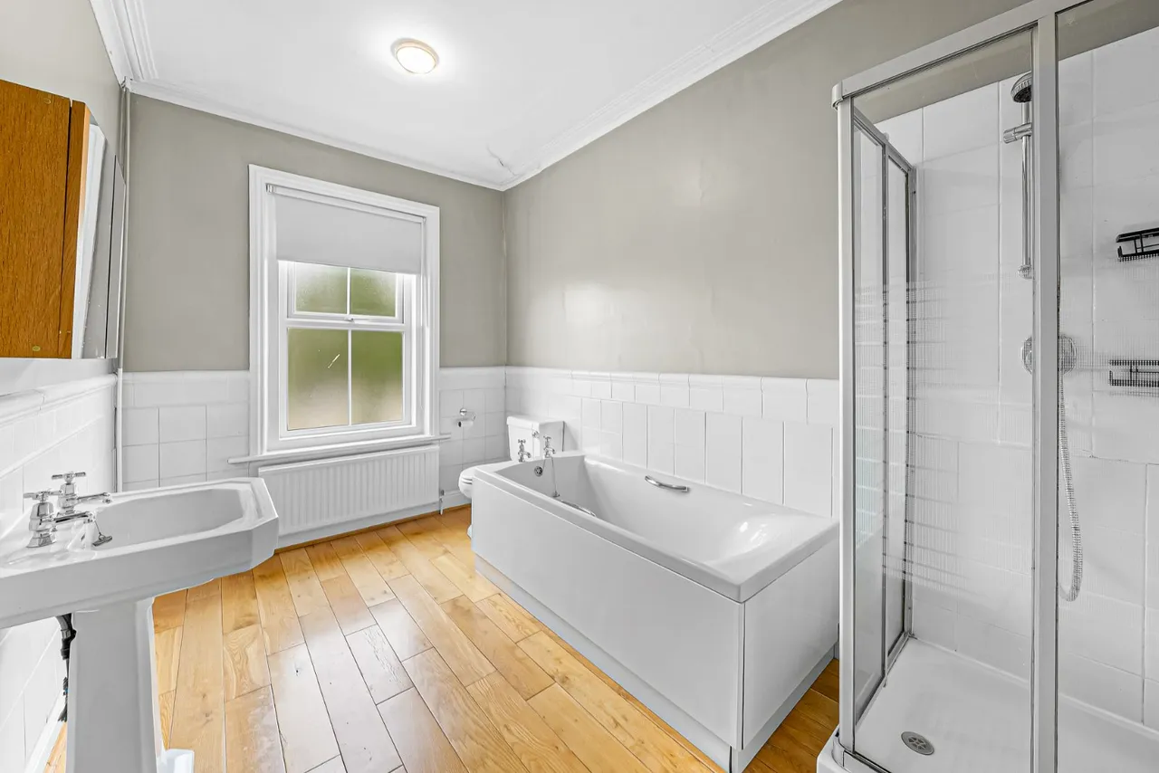 Tivoli Place, Ilkley, LS29, photo 9