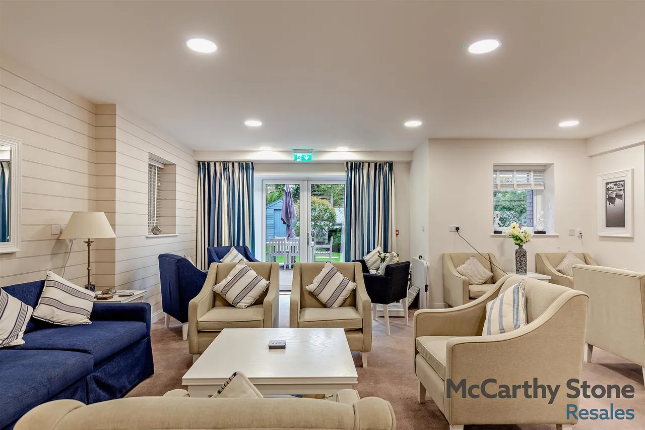 Bar Road, Falmouth, TR11, photo 11