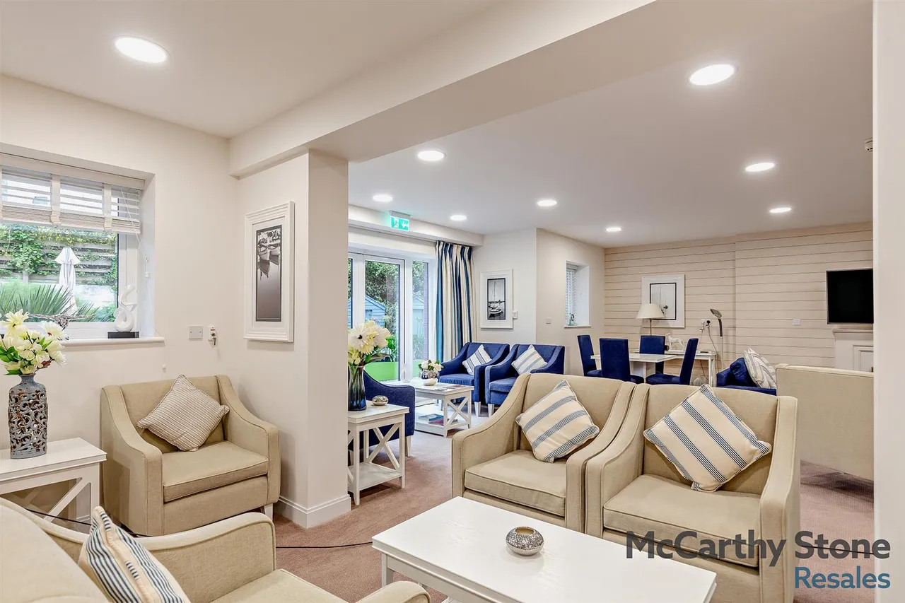 Bar Road, Falmouth, TR11, photo 10