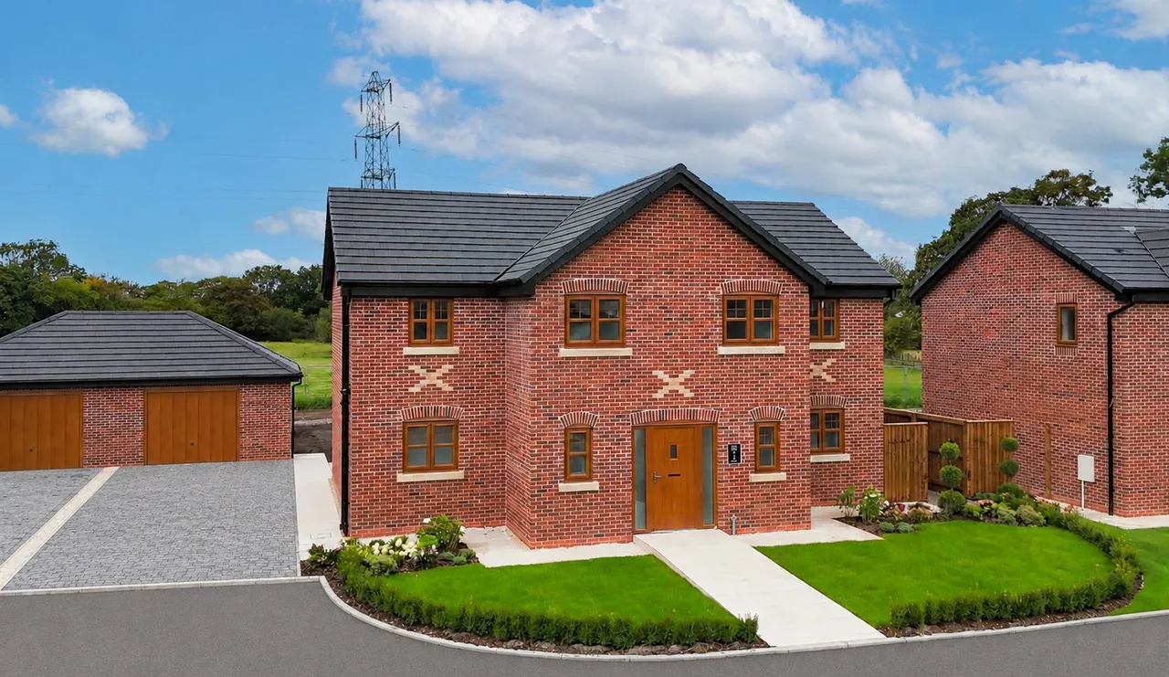 4 bed house for sale, House Preston Road, Charnock Richard