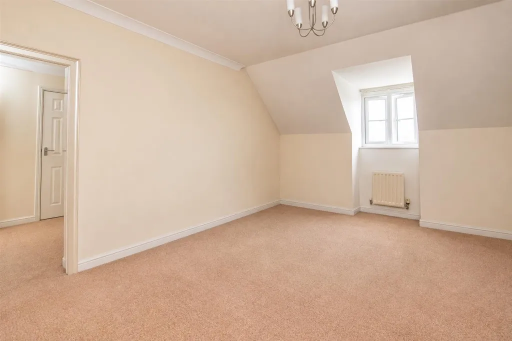 Abbots Way, Kettering, photo 10