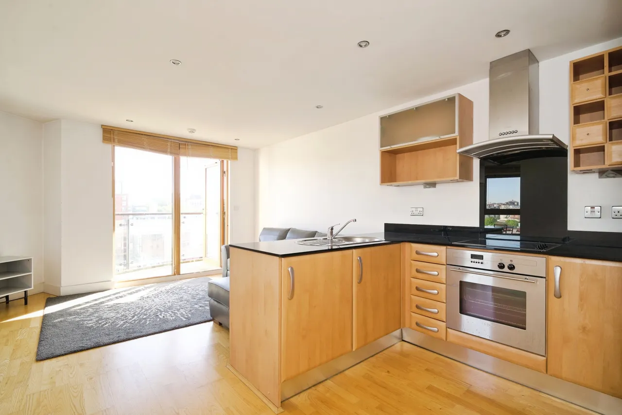 Armouries Way, Leeds, LS10, photo 5
