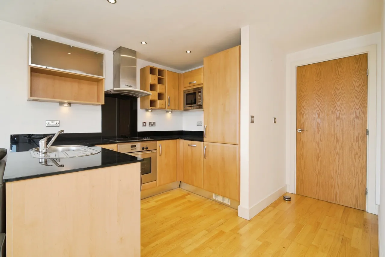 Armouries Way, Leeds, LS10, photo 7