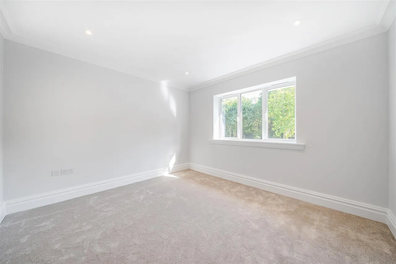 Brook Avenue, Warsash, photo 10