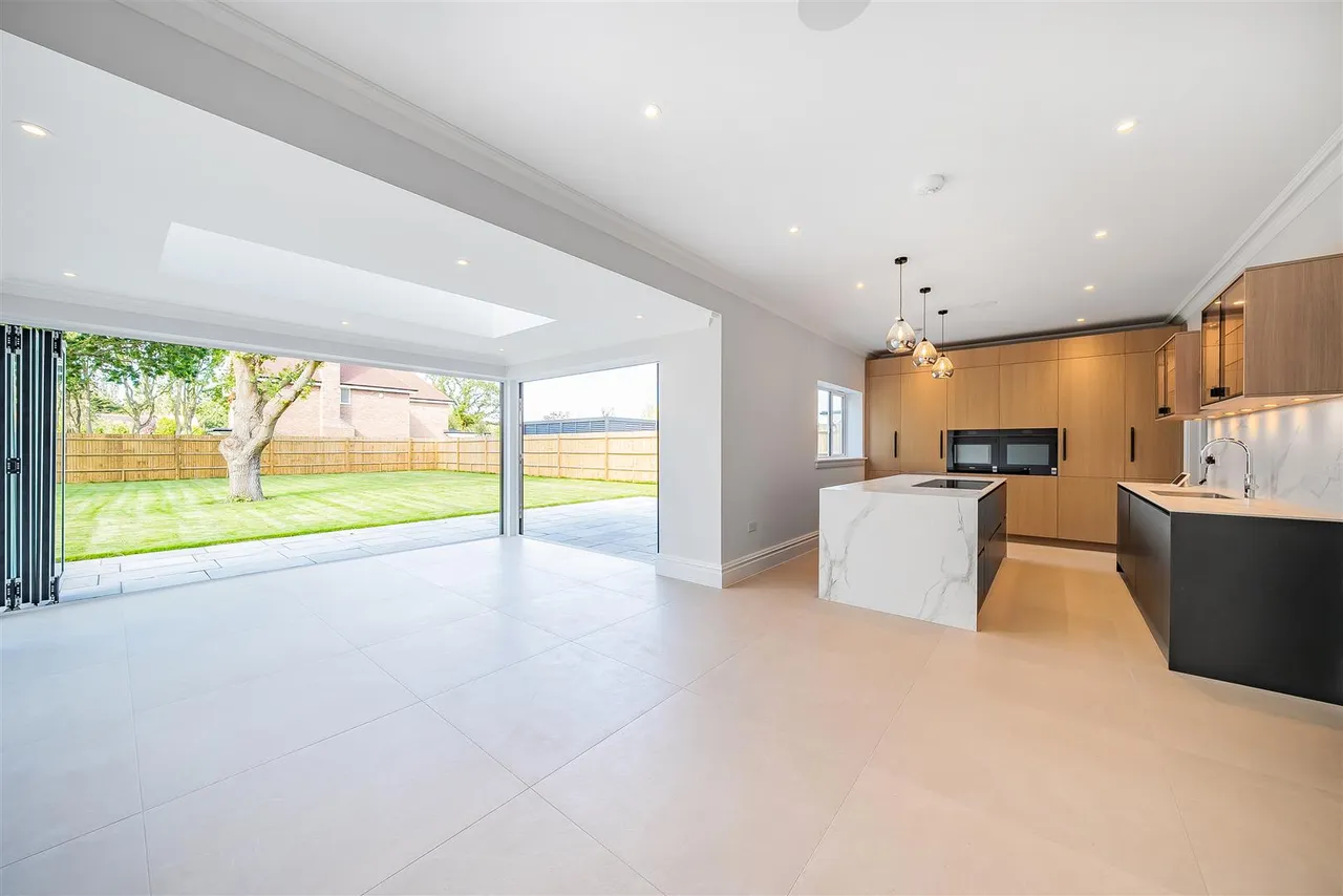 Brook Avenue, Warsash, photo 4