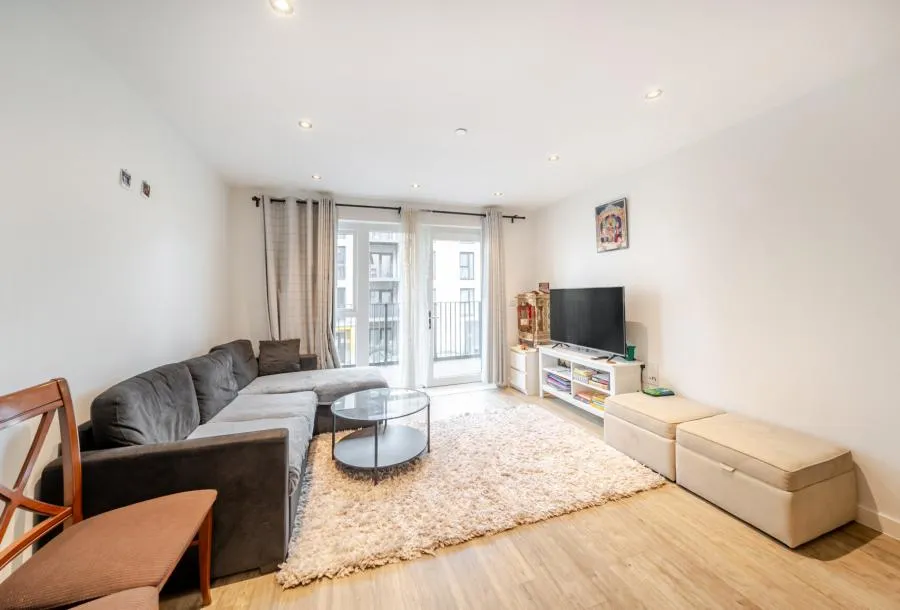 Westmoreland Road, London, NW9, photo 9