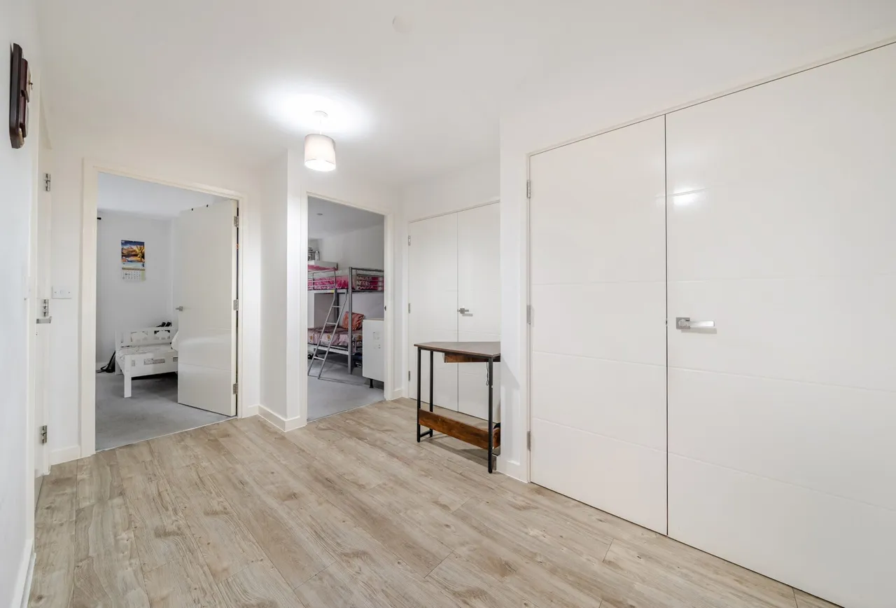 Westmoreland Road, London, NW9 9DR, photo 3