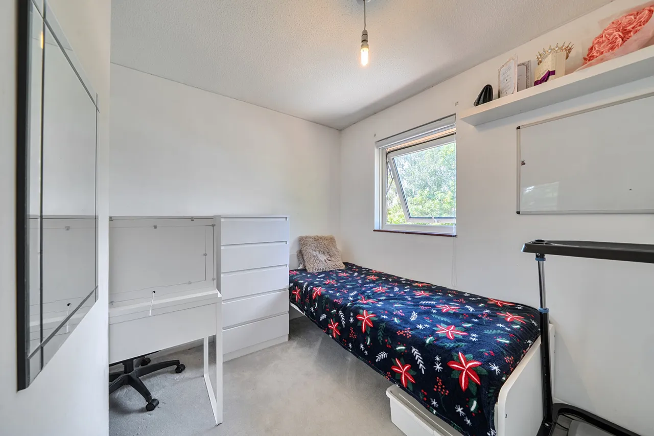 Peerless Drive, Harefield, UB9, photo 7