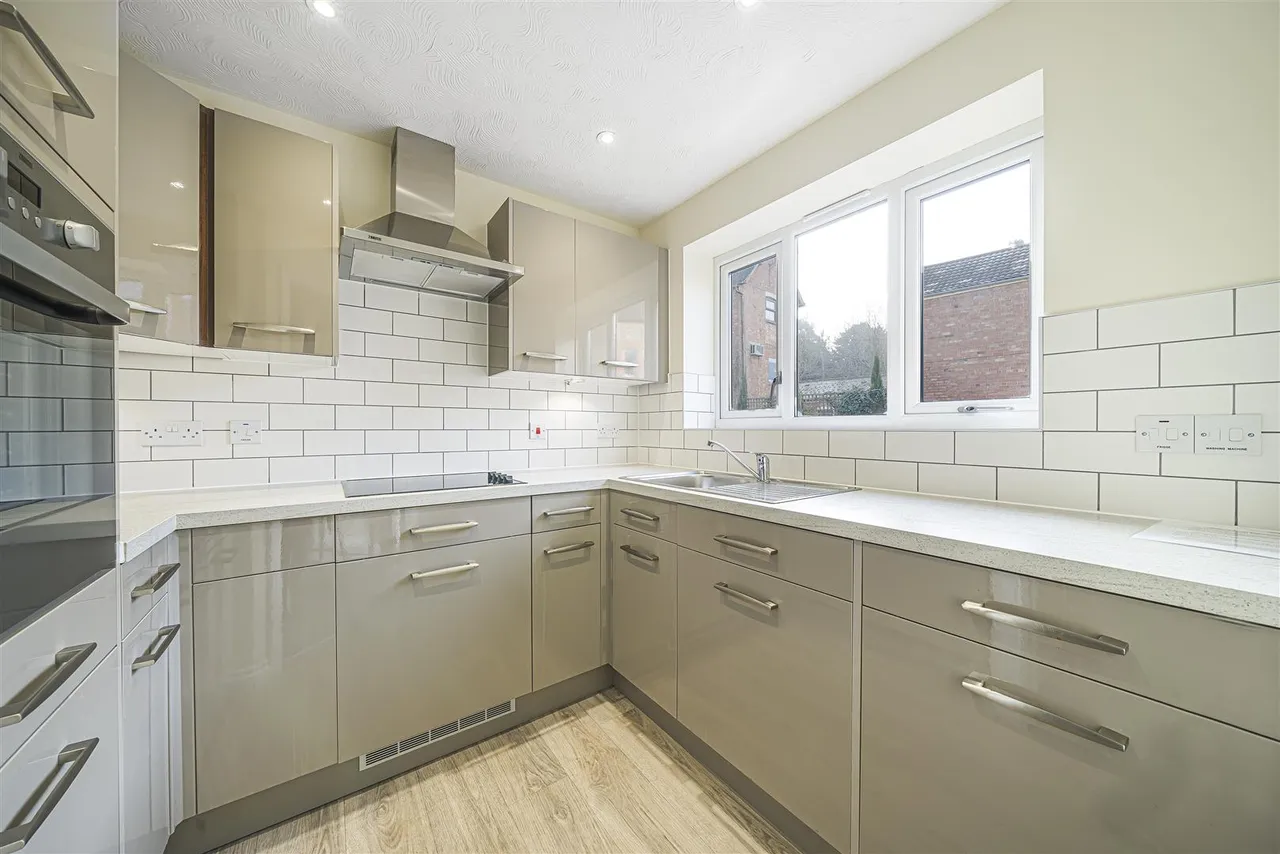 Gloucester Road, Malmesbury, SN16, photo 4