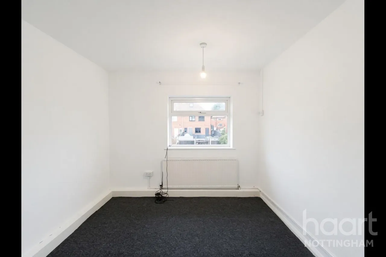 Woodfield Road, Broxtowe, NG8, photo 6