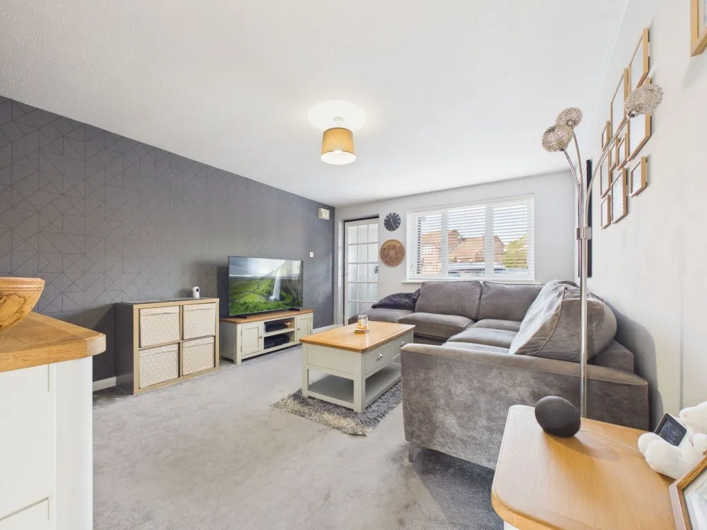 Cannock Way, Lower Earley, RG6, photo 2