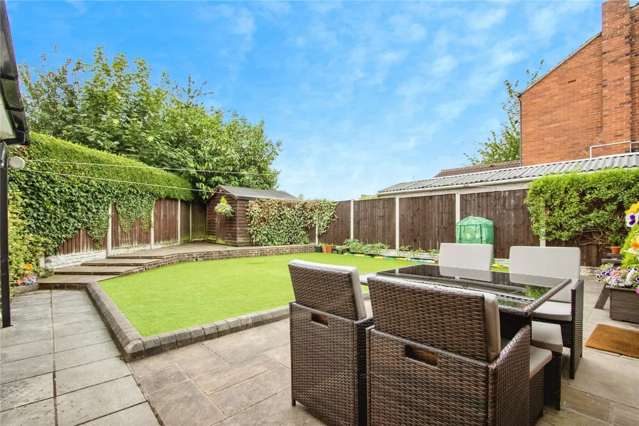 Doncaster Road, WAKEFIELD, West Yorkshire, WF4, photo 37
