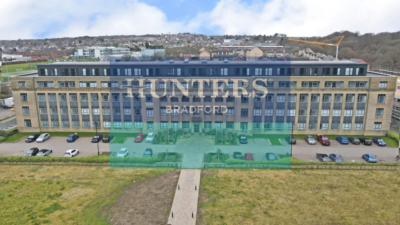 1 bed flat for sale — Card House, Bingley Road, Bradford BD9 6FF