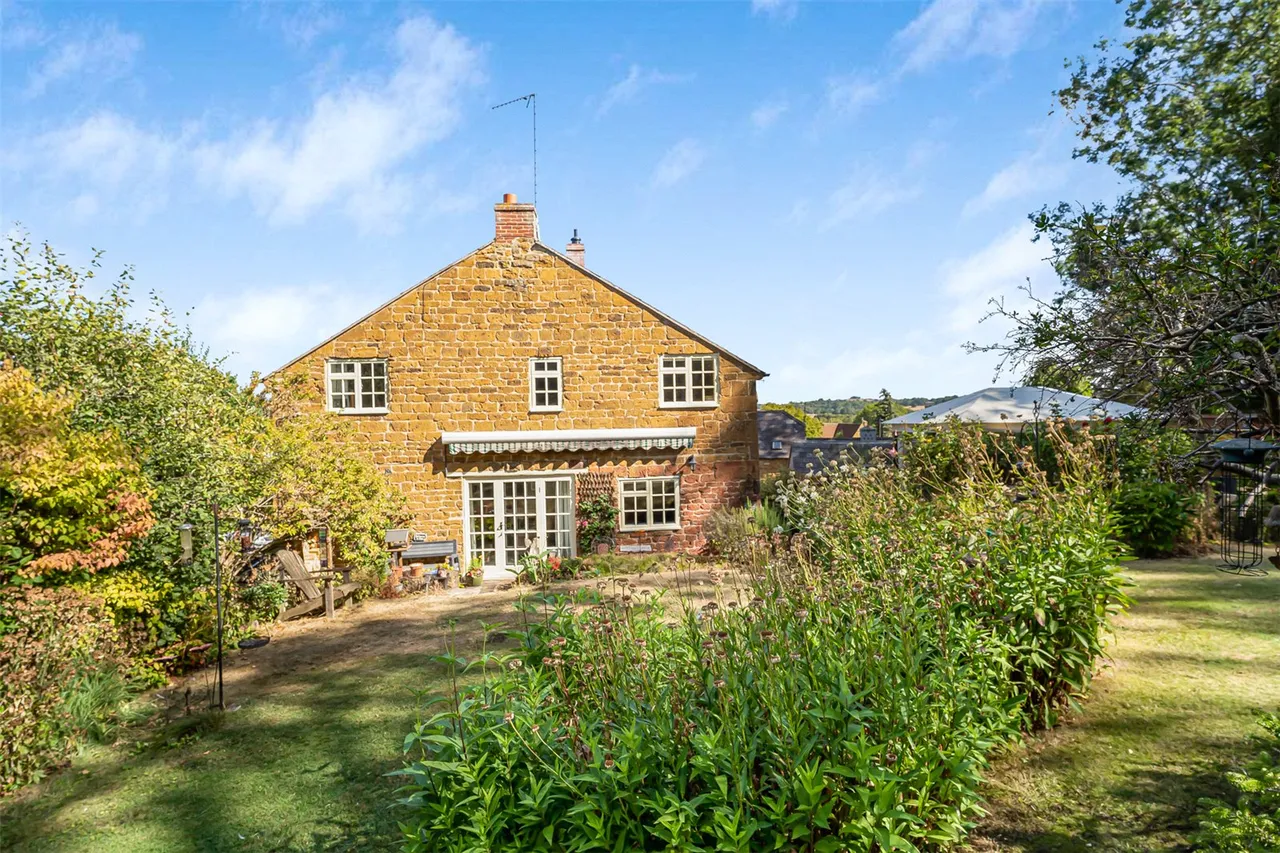 Church Hill, Warmington, OX17, photo 21