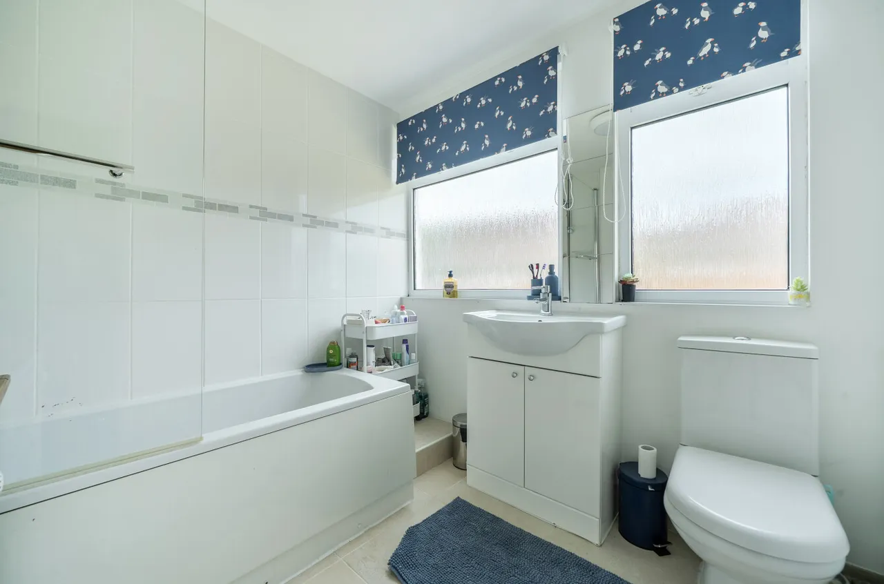 Bramshill Close, Arborfield, Reading, Berkshire, RG2 9NF, photo 21