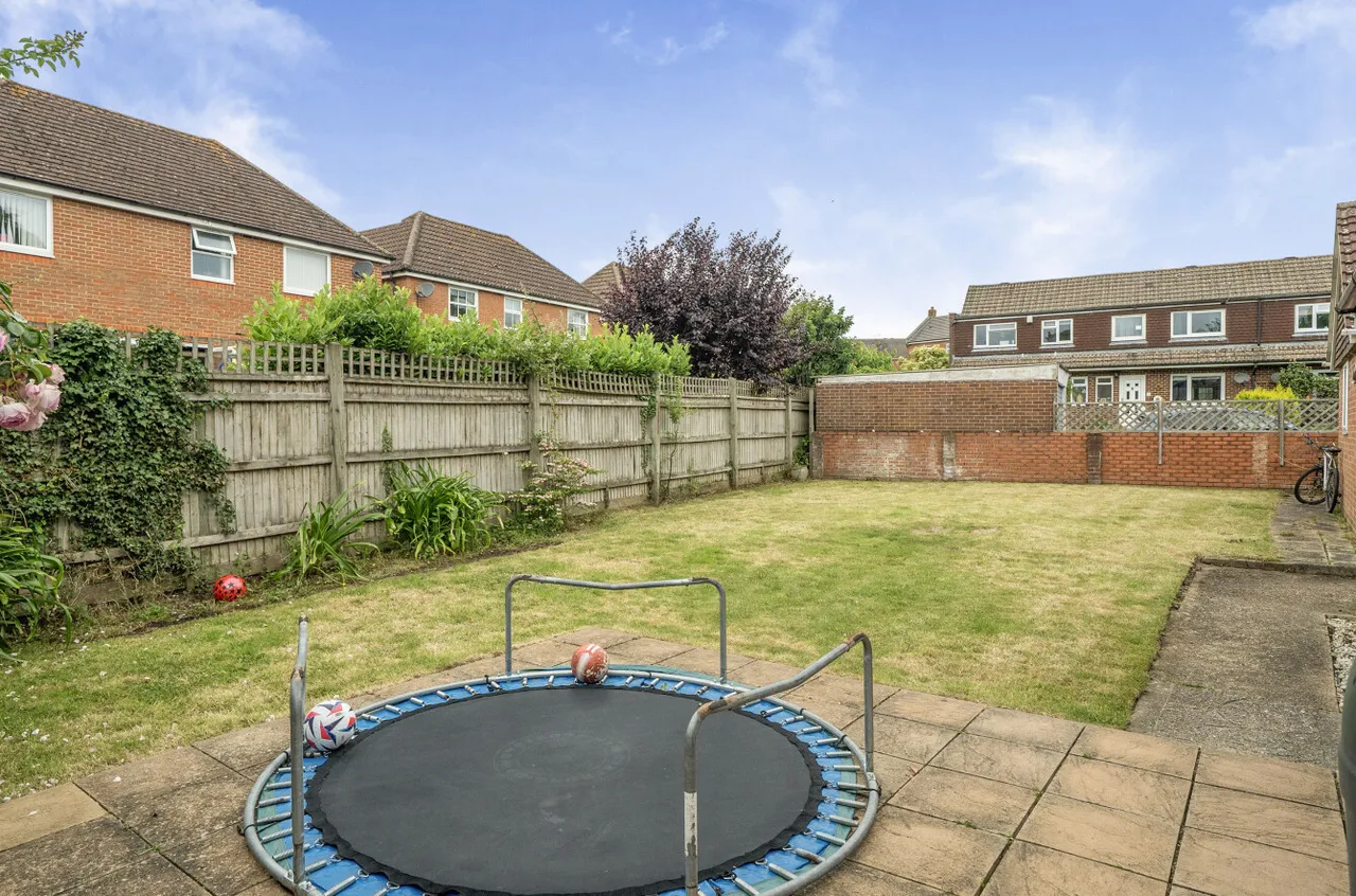 Bramshill Close, Arborfield, Reading, Berkshire, RG2 9NF, photo 23