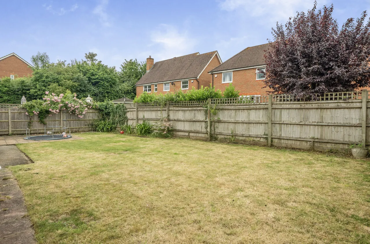 Bramshill Close, Arborfield, Reading, Berkshire, RG2 9NF, photo 22