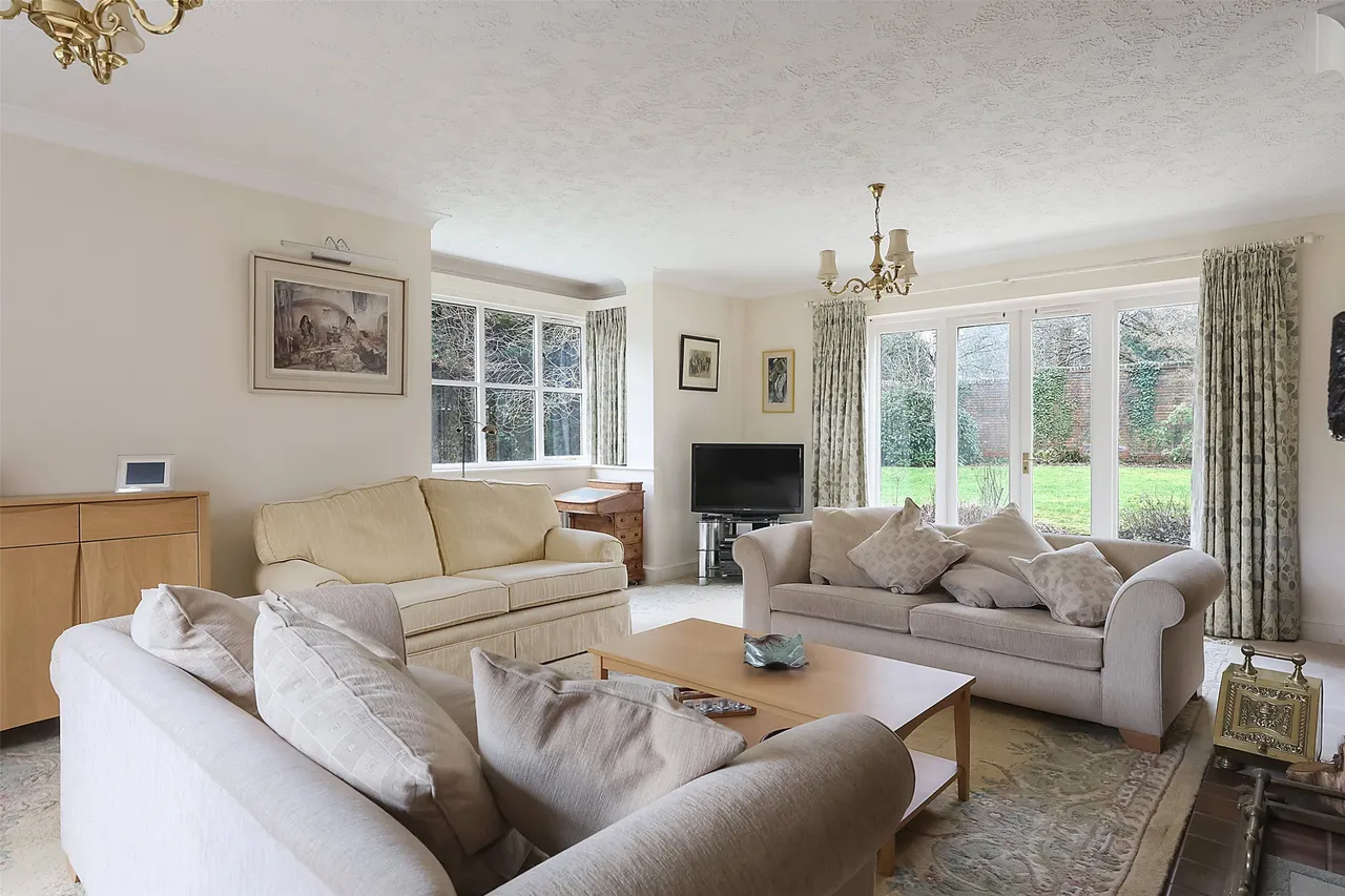 Home Farm Close, Betchworth, RH3, photo 16