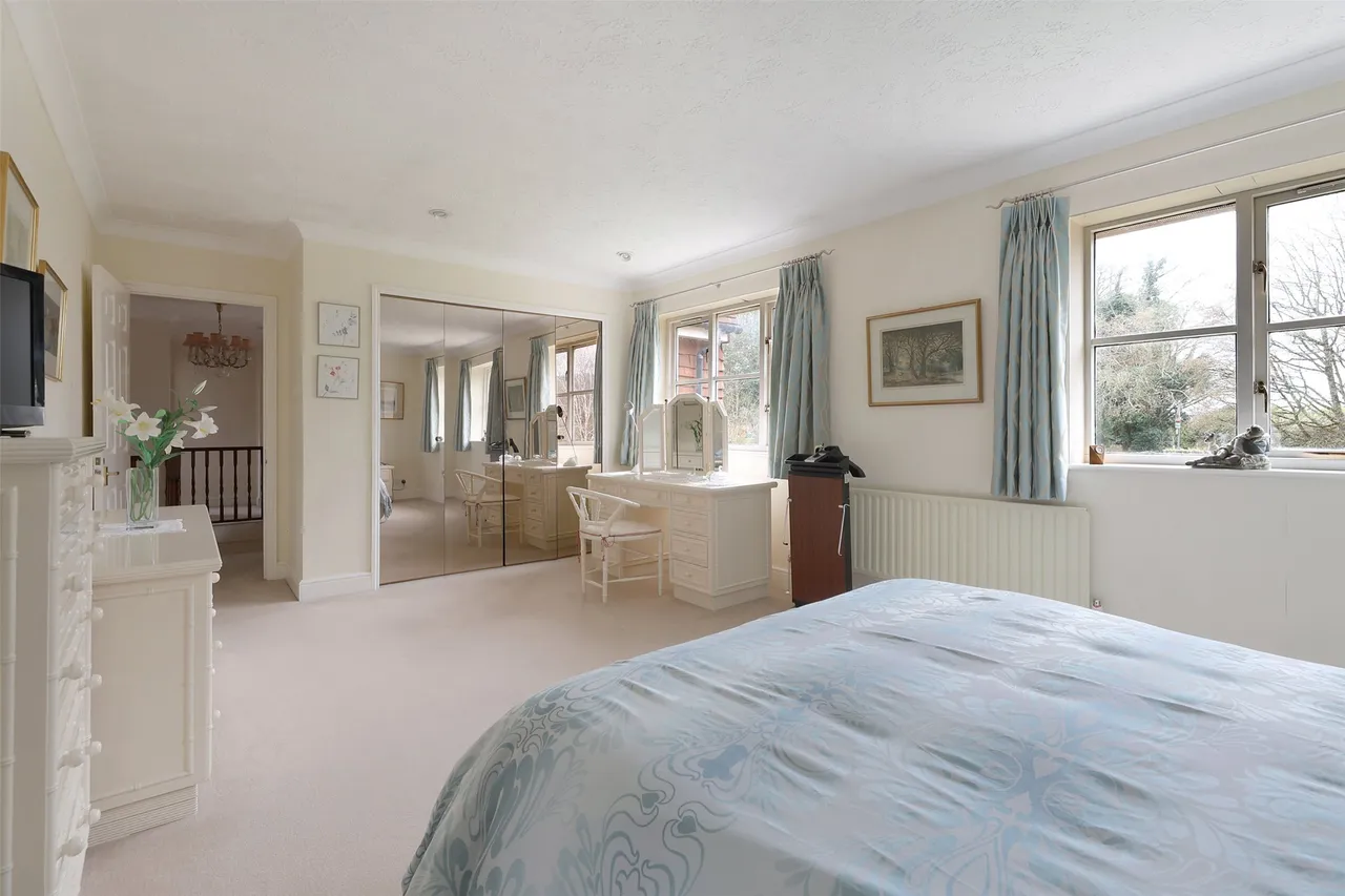 Home Farm Close, Betchworth, RH3, photo 7