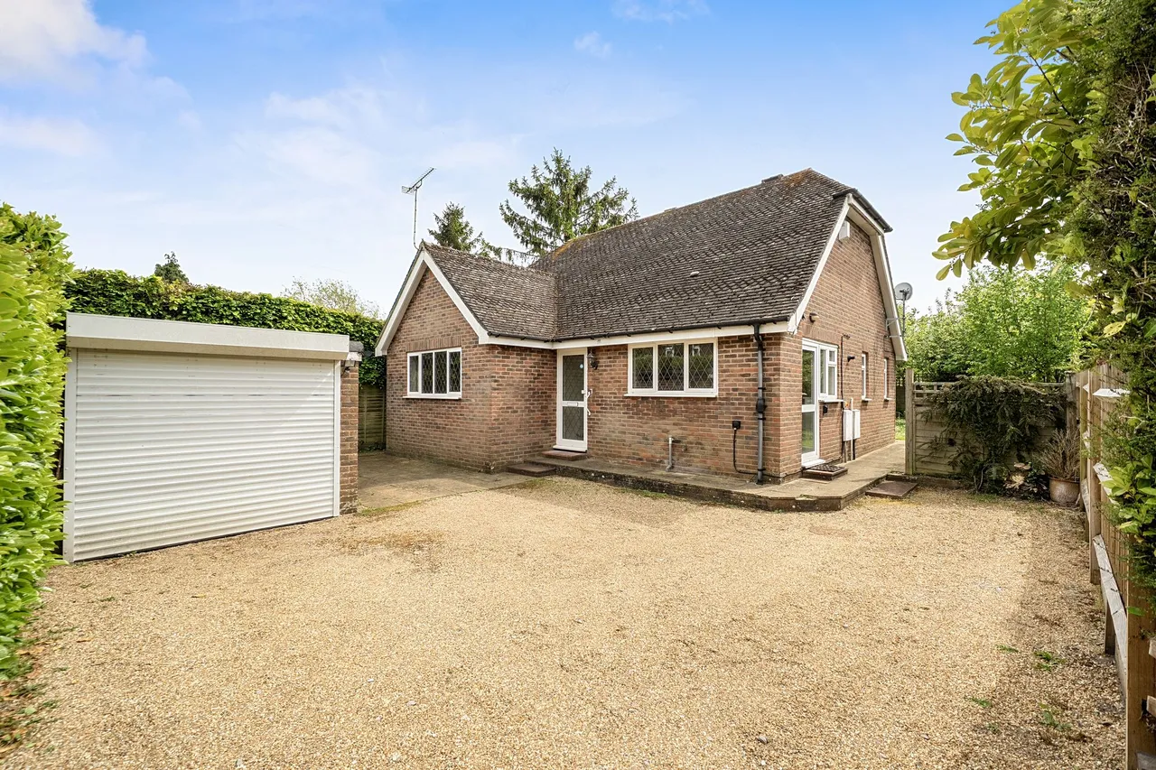 Browns Lane, Storrington, RH20, photo 18