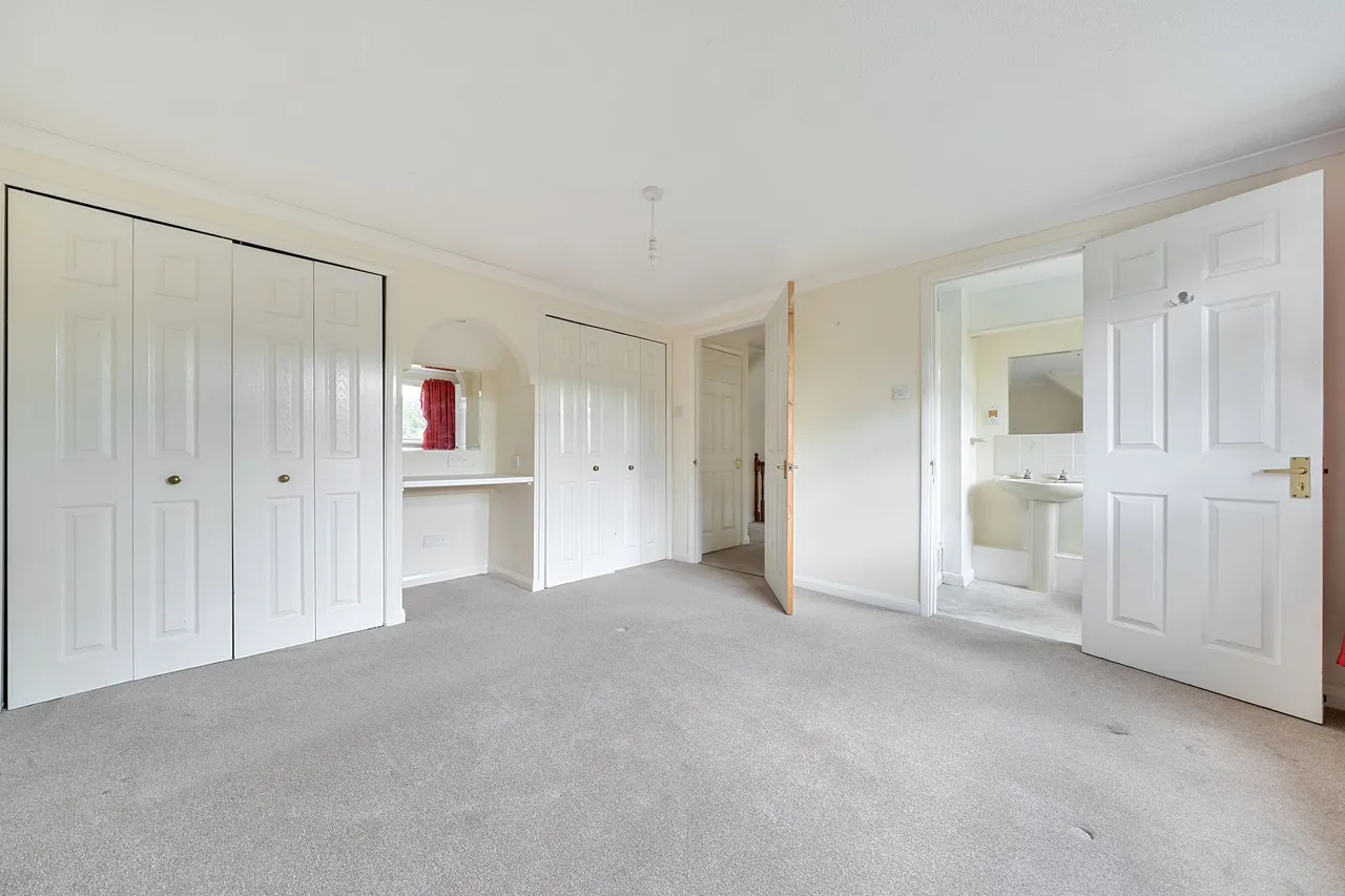 Browns Lane, Storrington, RH20, photo 13