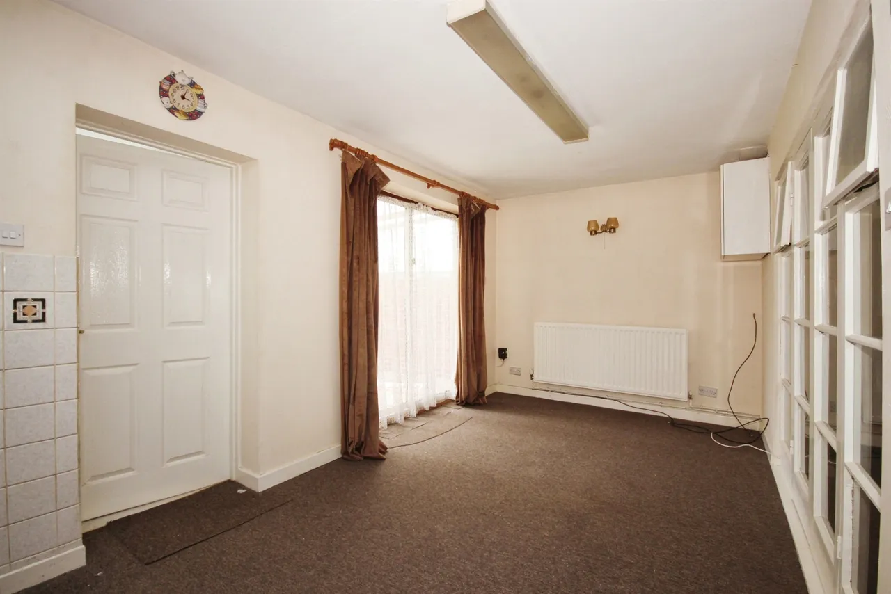 Beake Avenue, Coventry, CV6, photo 12