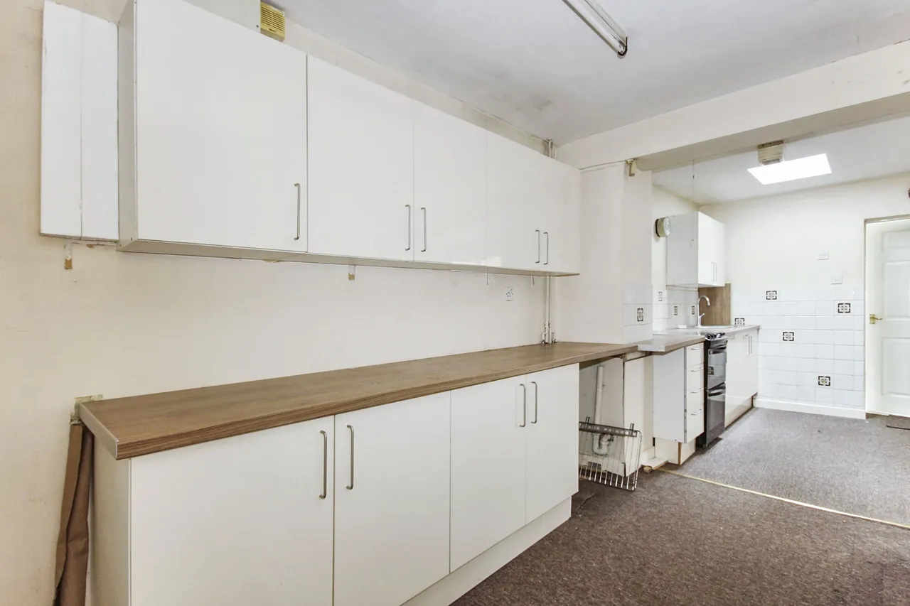 Beake Avenue, Coventry, CV6, photo 4