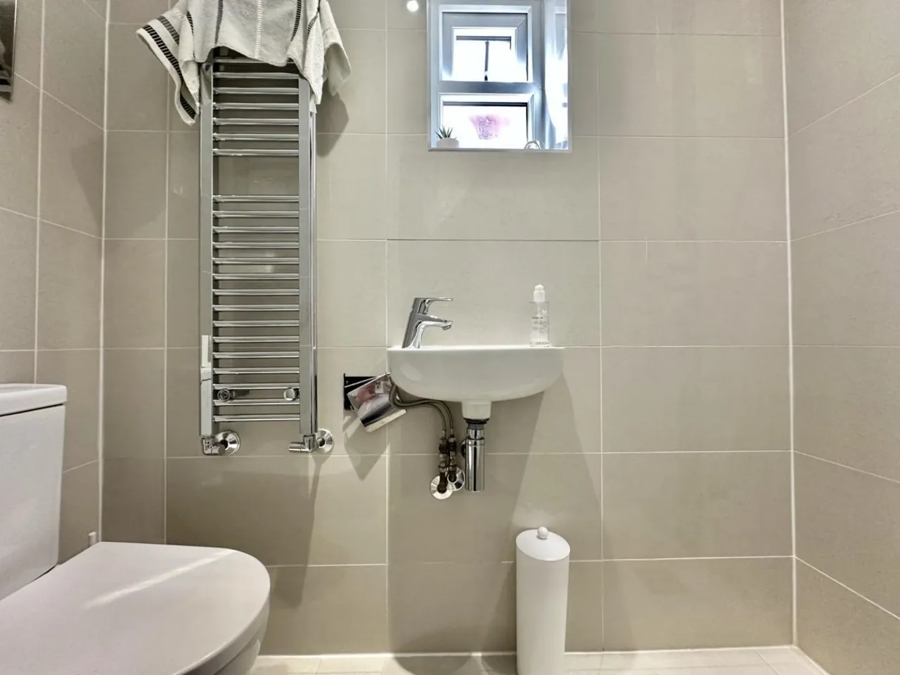 Stirling Road, Hayes, UB3, photo 8