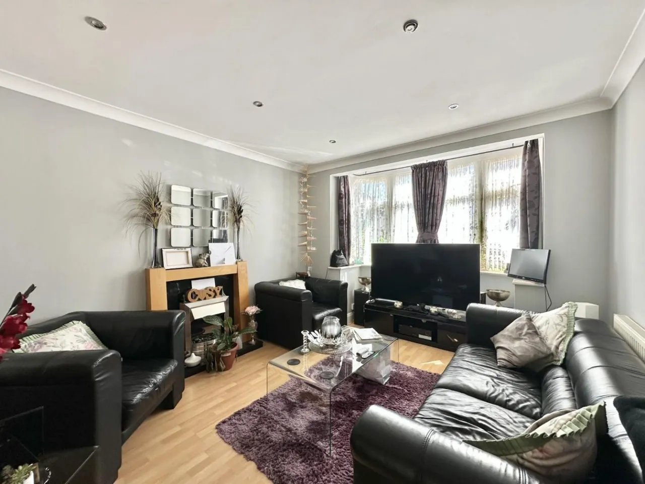 Stirling Road, Hayes, UB3, photo 2