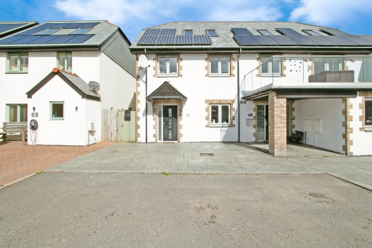 5 bed house for sale, Stanways Road, Newquay, TR7