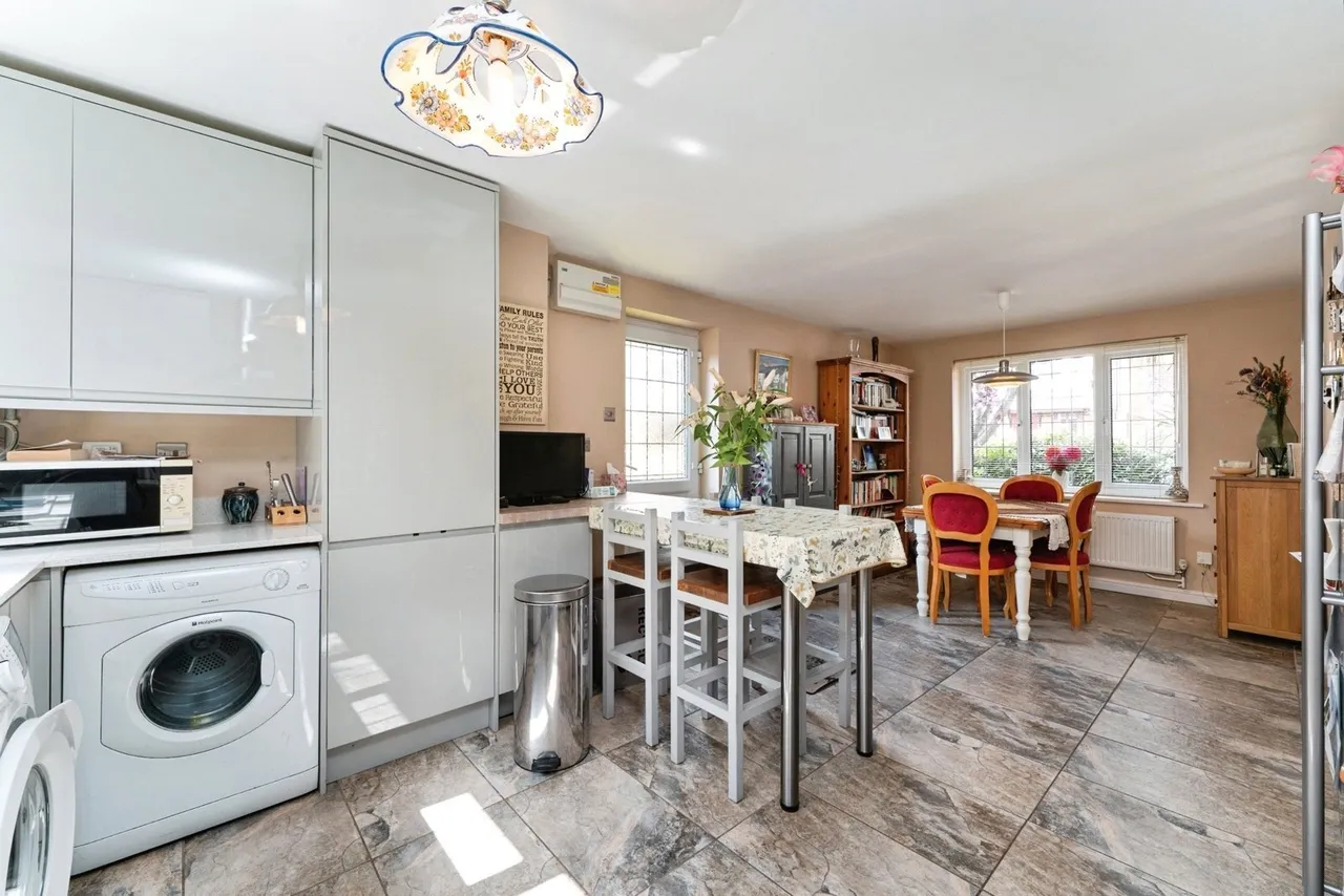 Goodwin Grove, Ely, Cambridgeshire, CB6, photo 3