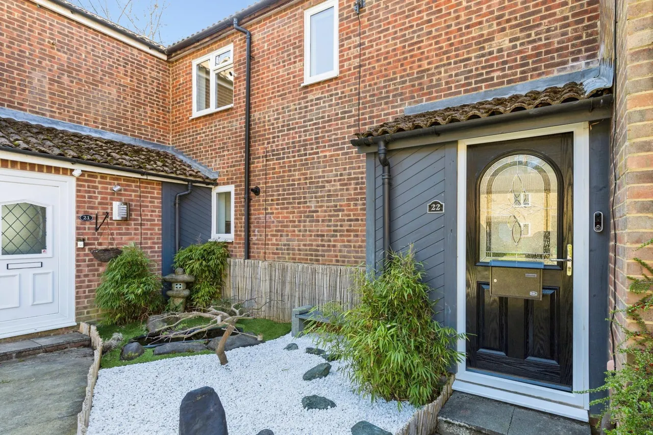 Brooklands Road, Crawley, RH11, photo 17