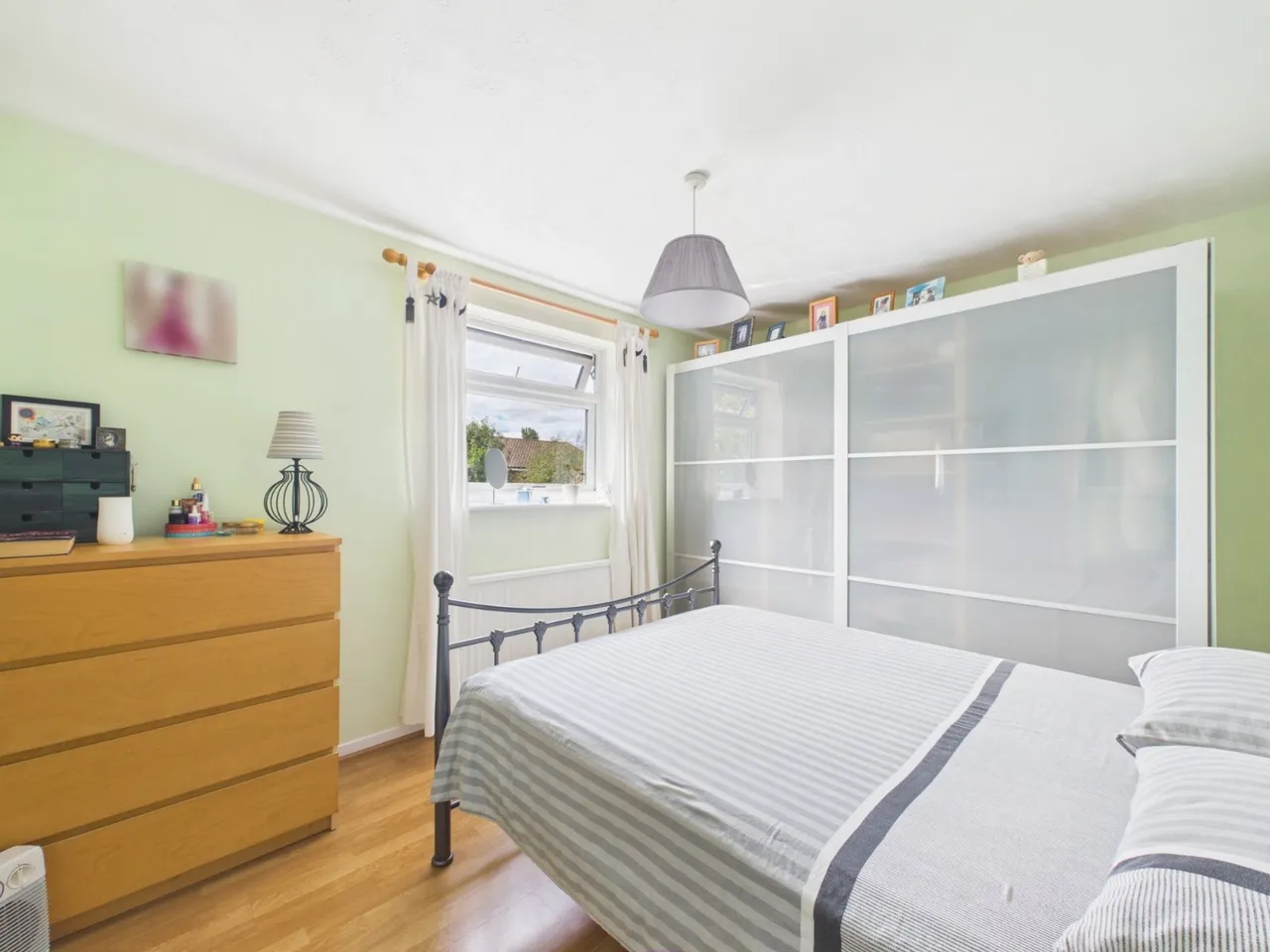 Eton Wick, Berkshire, photo 6