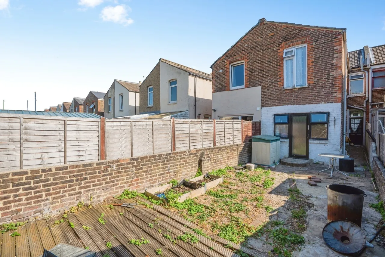 Portchester Road, Portsmouth, PO2, photo 15