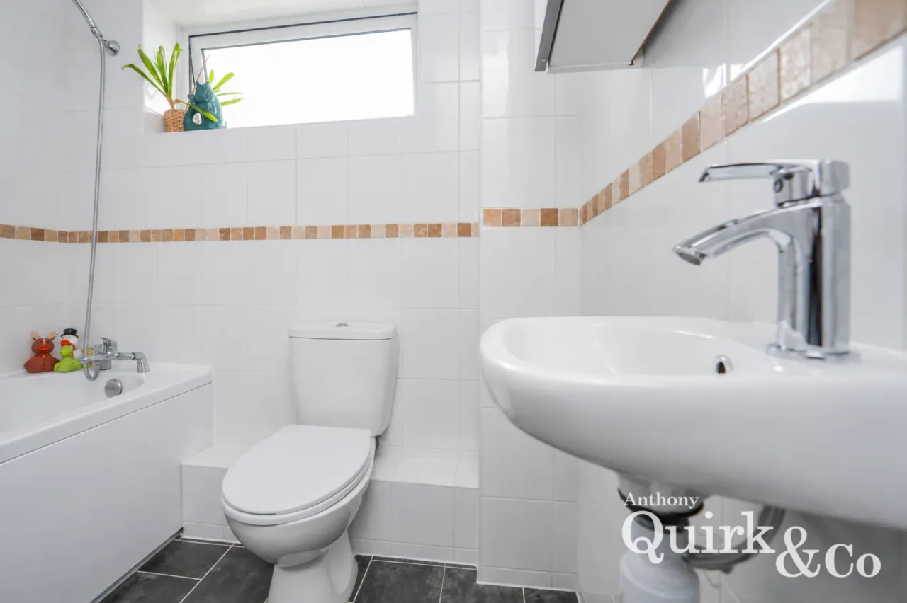 Hilton Road, Canvey Island, SS8, photo 9