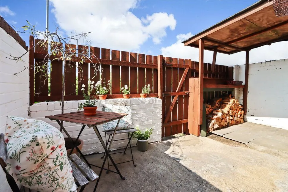 Beaumont Terrace, Prudhoe, NE42, photo 24
