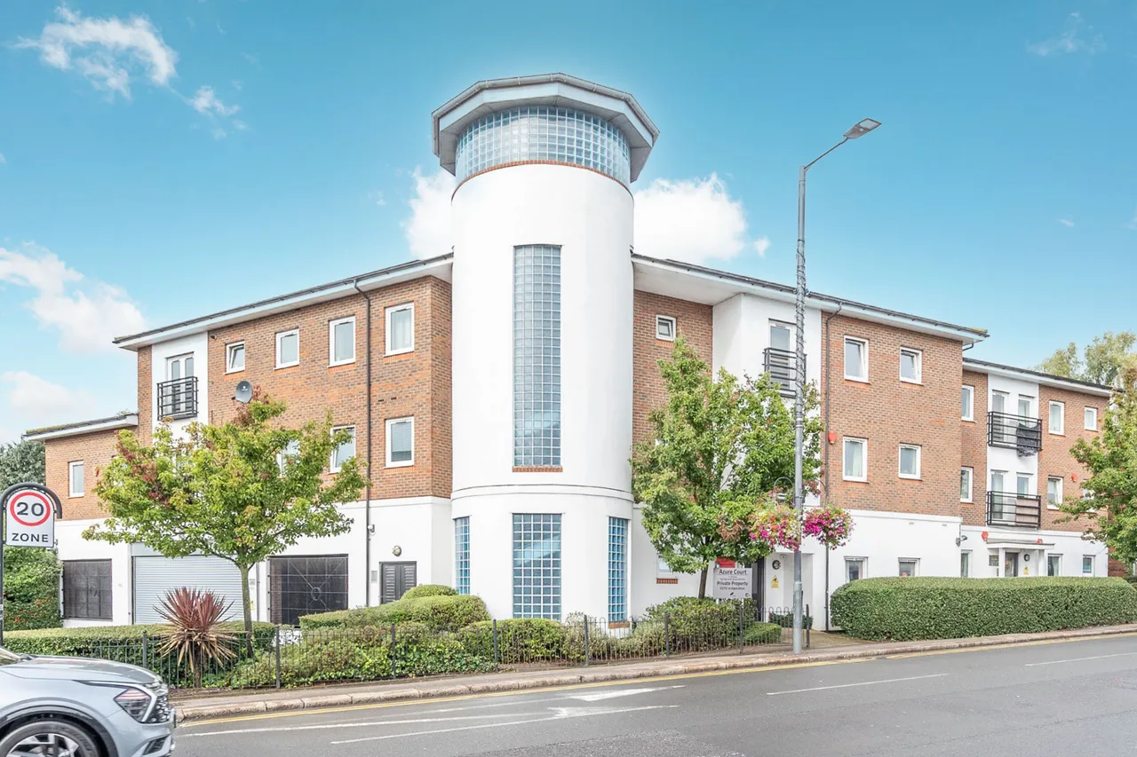 3 Azure Apartments, 463 High Road, Harrow, photo 5