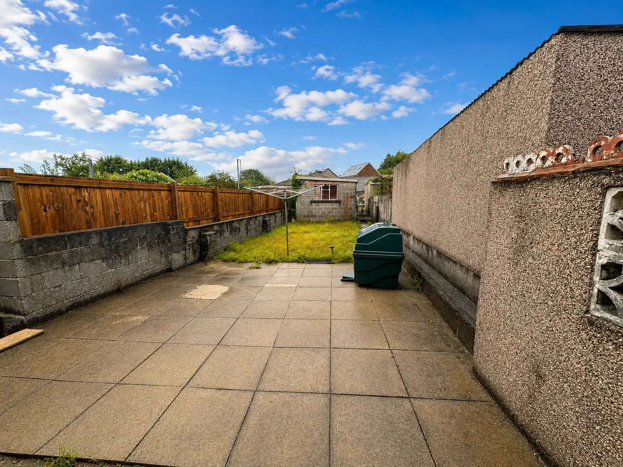 College Street, Ammanford, SA18, photo 12
