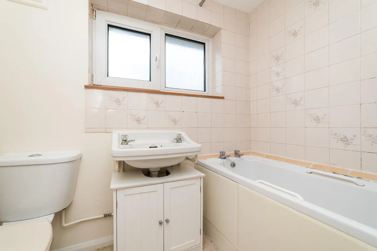 Montfort Close, Canterbury, CT2, photo 10