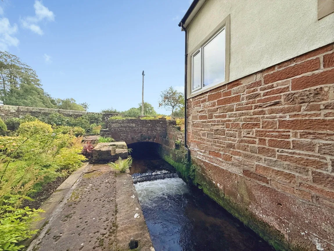 The Courtyard, Broadwath, CA8, photo 21