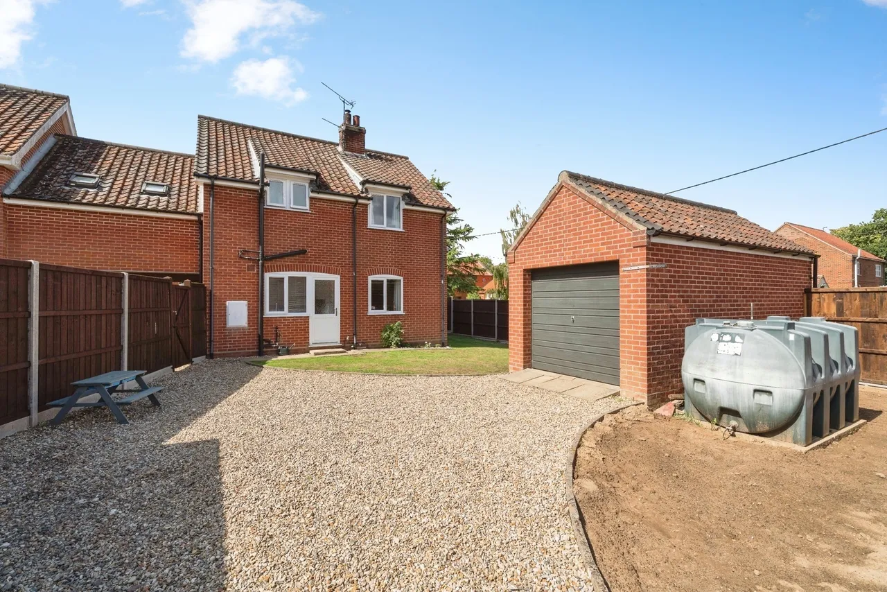 The Street, Bintree, Dereham, NR20, photo 18