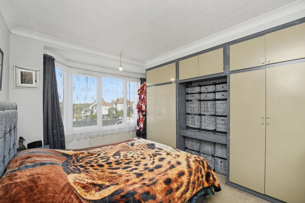 Paternoster Close, Waltham Abbey, photo 13