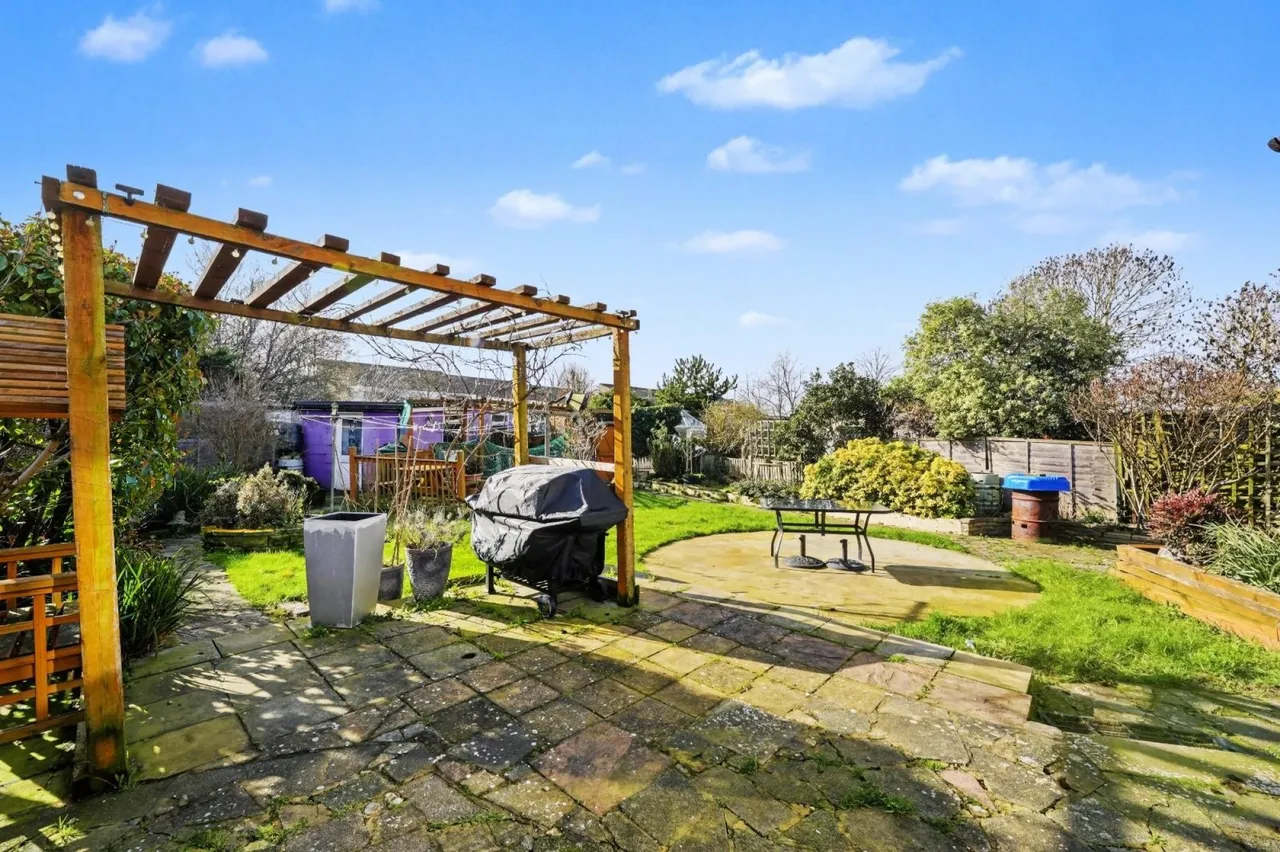 Paternoster Close, Waltham Abbey, photo 18